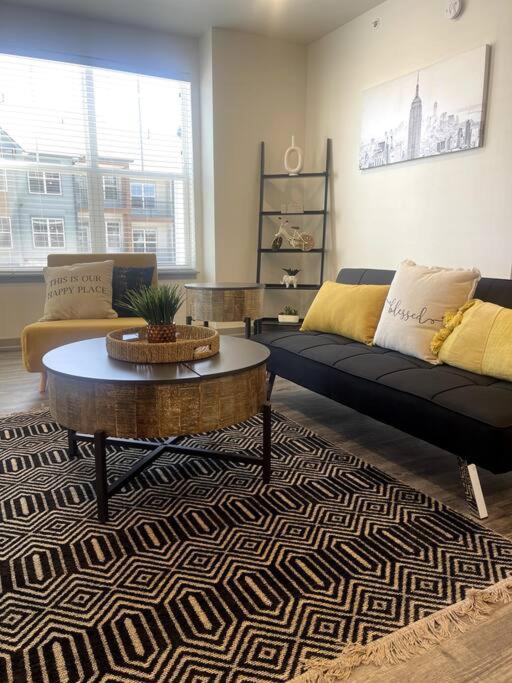 Luxury Apartment 콜로라도스프링스 외부 사진